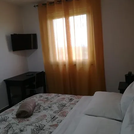 Bed & Breakfast Borgo Lando *